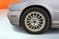 Jaguar X-Type vaihtoauto