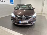 Opel Zafira vaihtoauto