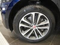 Jaguar F-PACE vaihtoauto