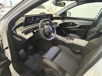 Peugeot E-3008 vaihtoauto