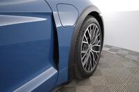 Porsche Taycan vaihtoauto