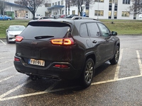 Jeep Cherokee vaihtoauto