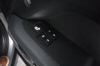 Land Rover Defender vaihtoauto