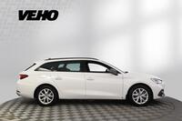 SEAT Leon Sportstourer vaihtoauto