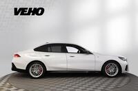 BMW i5 M60 vaihtoauto