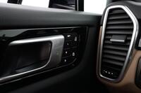 Porsche Cayenne vaihtoauto