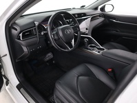 Toyota Camry vaihtoauto
