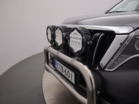 Toyota Land Cruiser vaihtoauto