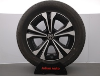 Toyota bZ4X vaihtoauto