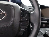 Toyota bZ4X vaihtoauto