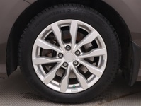 Toyota Camry vaihtoauto