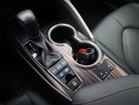 Toyota Camry vaihtoauto