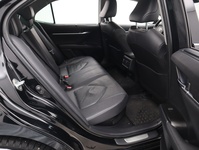 Toyota Camry vaihtoauto