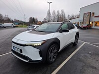 Toyota bZ4X vaihtoauto
