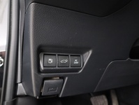 Toyota Prius Plug-in vaihtoauto