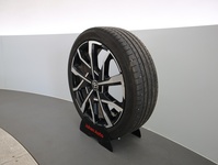 Toyota Prius Plug-in vaihtoauto