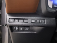 Lexus LBX vaihtoauto