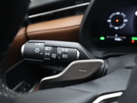 Lexus LBX vaihtoauto