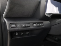 Lexus LBX vaihtoauto