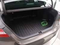 Toyota Camry vaihtoauto