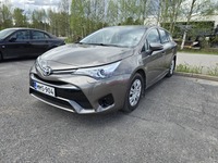 Toyota Avensis vaihtoauto