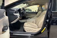 Toyota Camry vaihtoauto