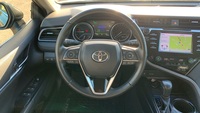 Toyota Camry vaihtoauto