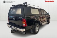 Toyota Hilux vaihtoauto
