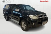 Toyota Hilux vaihtoauto