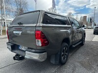 Toyota Hilux vaihtoauto