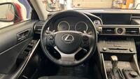 Lexus IS vaihtoauto