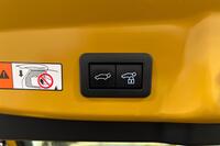 Toyota Prius Plug-in vaihtoauto