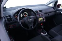 Volkswagen Touran vaihtoauto