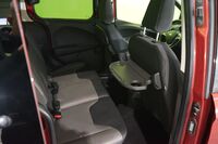 Ford Tourneo Courier vaihtoauto