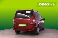 Ford Tourneo Courier vaihtoauto