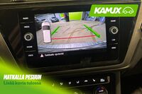 Volkswagen Touran vaihtoauto