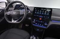 Hyundai IONIQ electric vaihtoauto