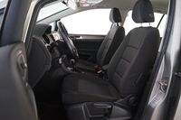 Volkswagen Golf Sportsvan vaihtoauto