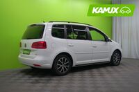 Volkswagen Touran vaihtoauto