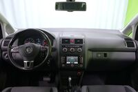 Volkswagen Touran vaihtoauto