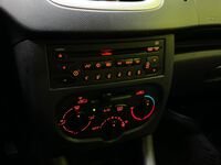Peugeot 206 + vaihtoauto