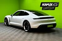 Porsche Taycan vaihtoauto
