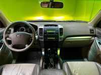 Toyota Land Cruiser vaihtoauto