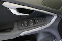 Volvo V40 Cross Country vaihtoauto