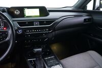 Lexus UX vaihtoauto