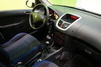 Peugeot 206 + vaihtoauto