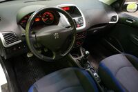 Peugeot 206 + vaihtoauto