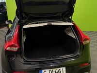 Volvo V40 Cross Country vaihtoauto