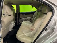 Toyota Camry vaihtoauto