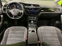 Volkswagen Touran vaihtoauto